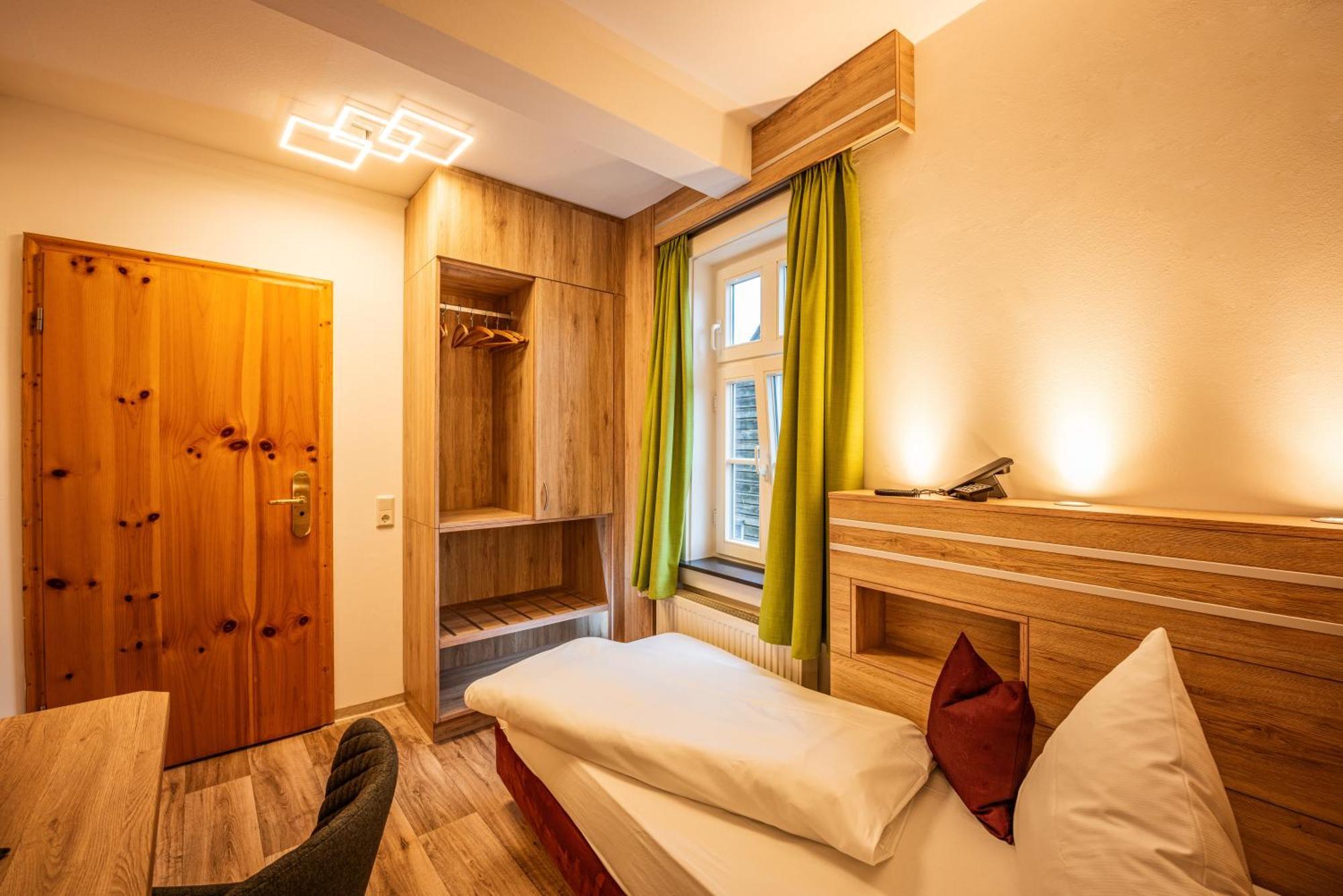 Hotel Die Tanne Goslar Buitenkant foto